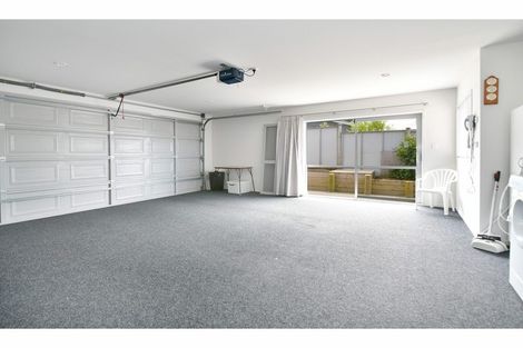 Photo of property in 8 Bayview Park Lane, Orewa, 0931