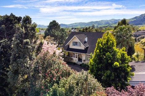 Photo of property in 112 Stanley Avenue, Te Aroha, 3320