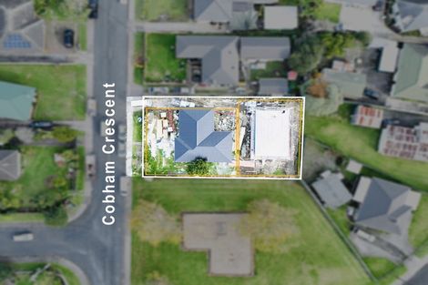 Photo of property in 47 Cobham Crescent, Kelston, Auckland, 0602