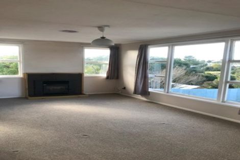 Photo of property in 5 Ogle Crescent, Te Kamo, Whangarei, 0112