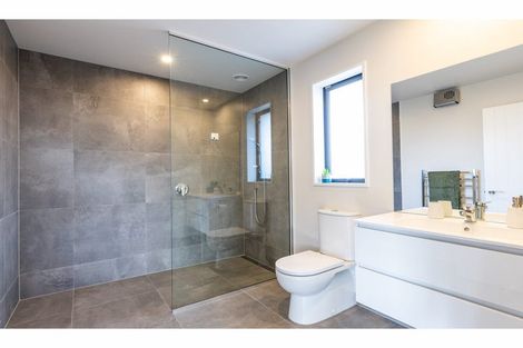 Photo of property in 3 Mccahon Drive, Rangiora, 7400