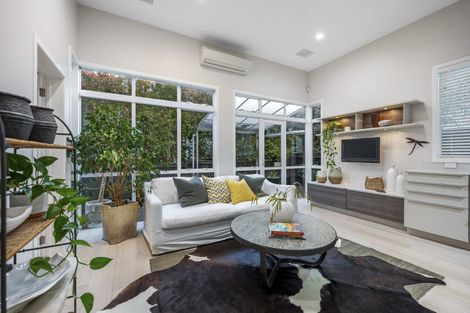 Photo of property in 3 Minnehaha Avenue, Takapuna, Auckland, 0622
