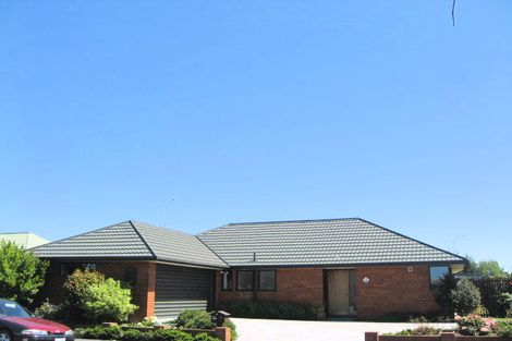 Photo of property in 5 Farquhars Road, Redwood, Christchurch, 8051