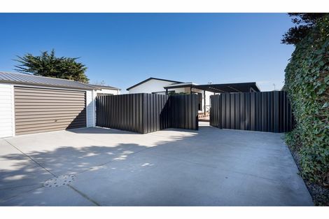 Photo of property in 194a Keyes Road, New Brighton, Christchurch, 8083