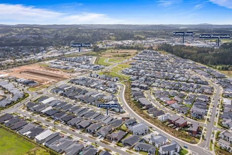 Photo of property in 3 Vintry Drive, Kumeu, 0810