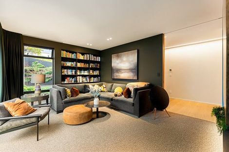 Photo of property in 14 Lochiel Road, Khandallah, Wellington, 6035