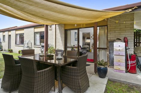 Photo of property in 121a Dickson Road, Papamoa Beach, Papamoa, 3118