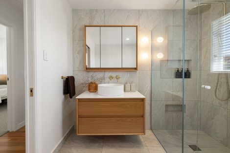 Photo of property in 9 English Street, St Andrews, Hamilton, 3200