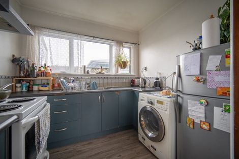 Photo of property in 1/12 Golf Road, Tahunanui, Nelson, 7011