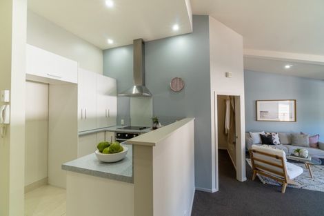 Photo of property in 5/20 Main Road, Tawa, Wellington, 5028