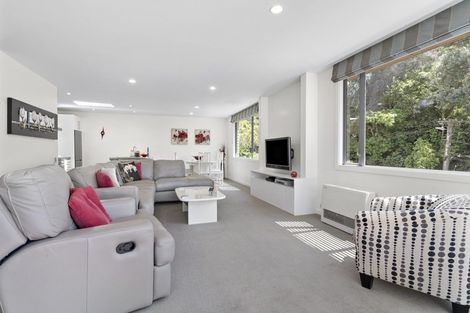 Photo of property in 35a Ngaio Road, Kelburn, Wellington, 6012