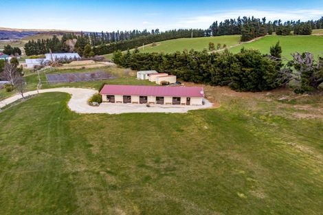 Photo of property in 9125 Hyde-middlemarch Road, Hyde, Ranfurly, 9397