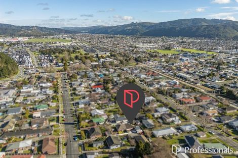 Photo of property in 2/30 Wilford Street, Wallaceville, Upper Hutt, 5018
