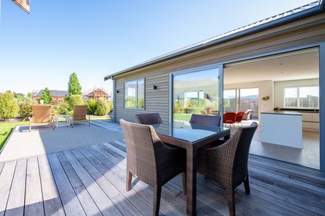 Photo of property in 4 Mcdonald Street, Wanaka, 9305