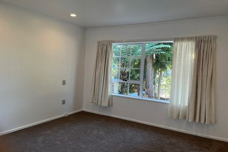 Photo of property in 57 Gatman Street, Birkdale, Auckland, 0626