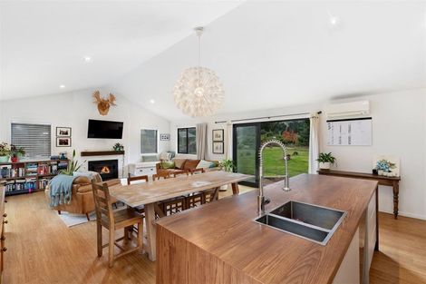 Photo of property in 13 Loach Road, Hawea Flat, Wanaka, 9382