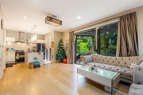 Photo of property in 32c Bayview Road, Bayview, Auckland, 0629