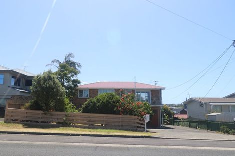 Photo of property in 35a Wade River Road, Stanmore Bay, Whangaparaoa, 0932