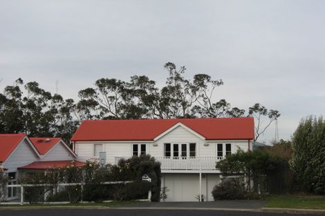 Photo of property in 5 Bellevue Place, Port Chalmers, 9023