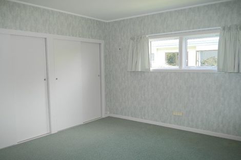 Photo of property in 369 Te Moana Road, Waikanae, 5036