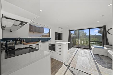 Photo of property in 86c Olliviers Road, Phillipstown, Christchurch, 8011