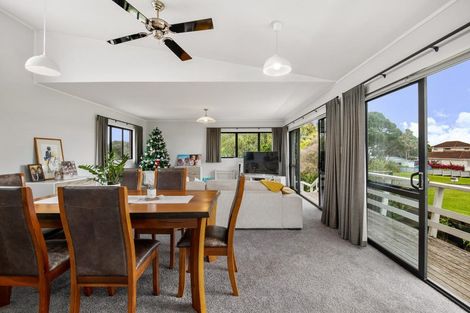 Photo of property in 4 Channel View Road, Clarks Beach, Pukekohe, 2679