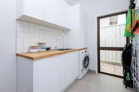 Photo of property in 6/65 Moore Street, Howick, Auckland, 2014