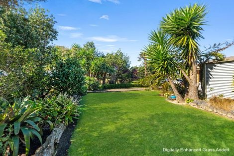 Photo of property in 242 Baylys Coast Road, Dargaville, 0377
