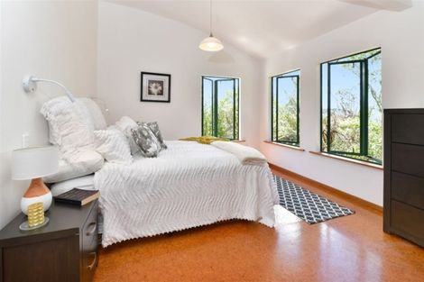 Photo of property in 1447 Old North Road, Helensville, 0875