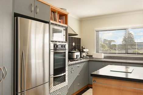 Photo of property in 50 Matipo Avenue, Pomare, Rotorua, 3015