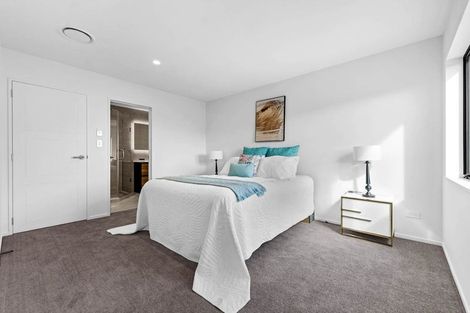 Photo of property in 11 Murray Grey Lane, Karaka, 2580