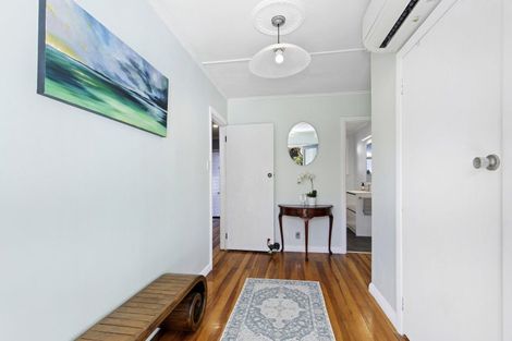 Photo of property in 149 Stokes Valley Road, Stokes Valley, Lower Hutt, 5019