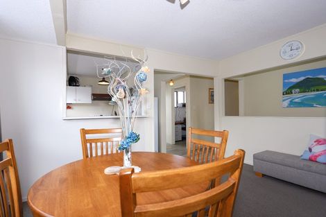 Photo of property in 402a Oceanbeach Road, Mount Maunganui, 3116