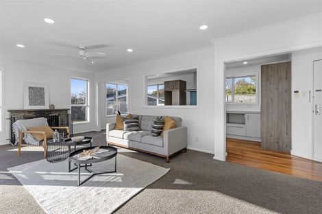 Photo of property in 6 Saffron Street, Bryndwr, Christchurch, 8053