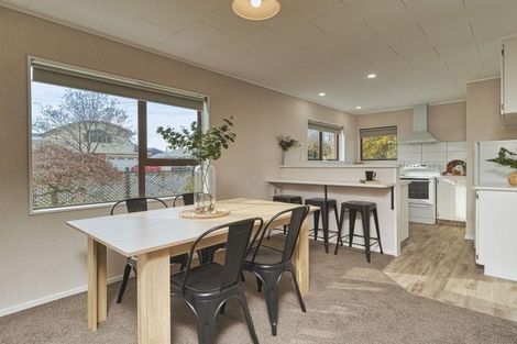 Photo of property in 12 Avenue Road, Greenmeadows, Napier, 4112