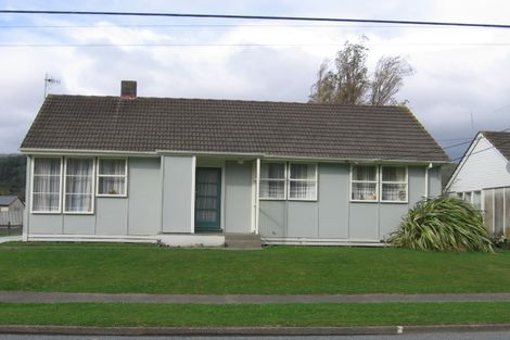 Photo of property in 1195 Taita Drive, Taita, Lower Hutt, 5011