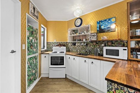 Photo of property in 1/114 Park Road South, Akina, Hastings, 4122