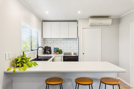 Photo of property in 19c Hurley Road, Paraparaumu Beach, Paraparaumu, 5032