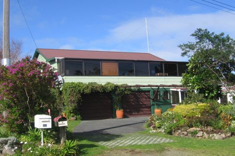 Photo of property in 8 Findlay Street, Mangawhai Heads, Mangawhai, 0505