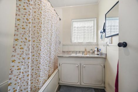 Photo of property in 42b Elizabeth Street, Victoria, Rotorua, 3010