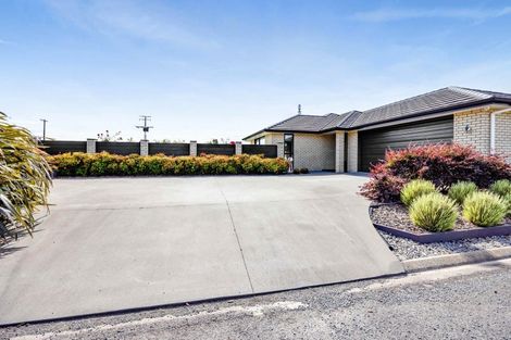 Photo of property in 472 Turuturu Road, Hawera, 4674