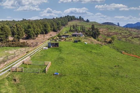 Photo of property in 175 Rampaddock Road, View Hill, Oxford, 7495