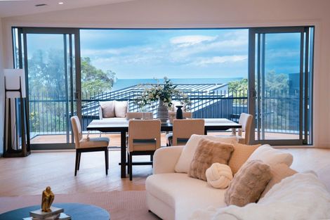 Photo of property in 61a Churchill Road, Murrays Bay, Auckland, 0630