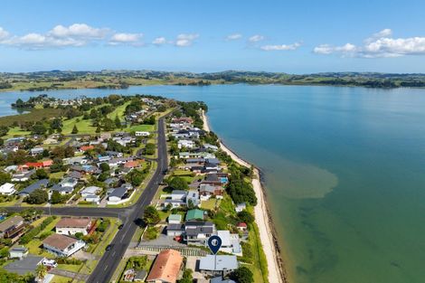 Photo of property in 89a Torkar Road, Clarks Beach, 2122