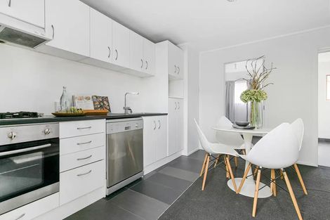 Photo of property in 2/17 Luke Street, Otahuhu, Auckland, 1062