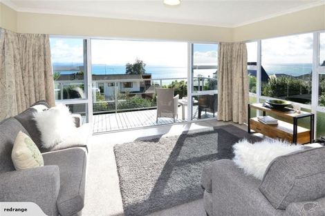 Photo of property in 134 Pacific Parade, Army Bay, Whangaparaoa, 0930