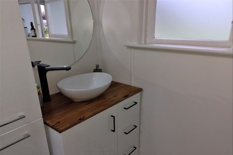 Photo of property in 54 Fonblanque Street, Westport, 7825