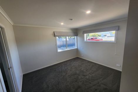 Photo of property in 14a Garrison Street, Carterton, 5713