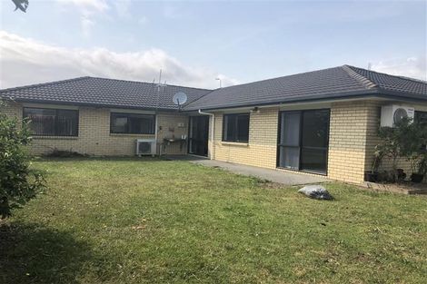 Photo of property in 18 Donegal Park Drive, Flat Bush, Auckland, 2019