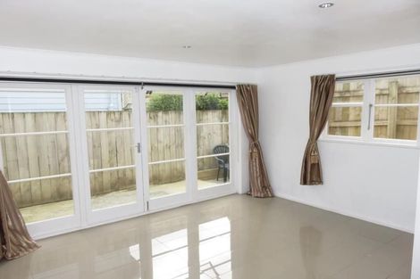 Photo of property in 31 Helston Road, Johnsonville, Wellington, 6037